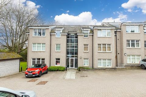 3 bed property, in Polmuir Road, £157,500