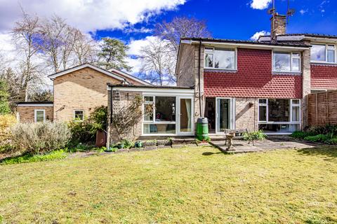4 bed property, in 4 Mountfield, £425,000