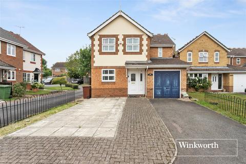 4 bed property, in Laurel Fields, £765,000