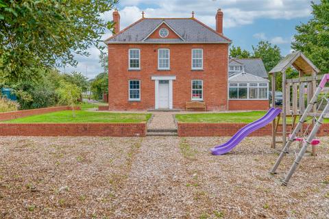 5 bed property, in Cardigan, £800,000