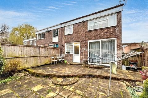 3 bed property, in Swaythling, £270,000