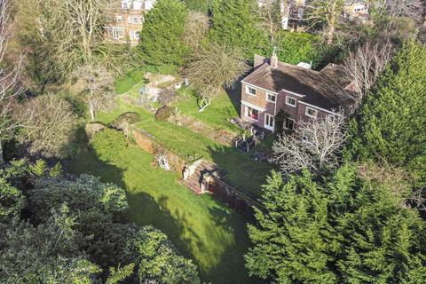 6 bed property, in Private Mount Park Estate, £2,000,000