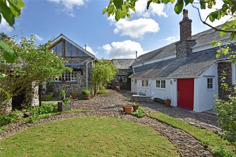 5 bed property, in Bratton Fleming, £699,950