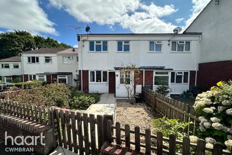 3 bed property, in Coed Lees, £160,000
