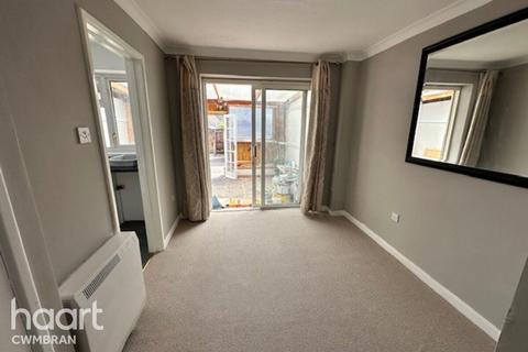 3 bed property, in Coed Lees, £160,000