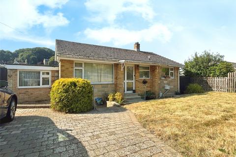 2 bed property, in Greenlydd Close, £255,000