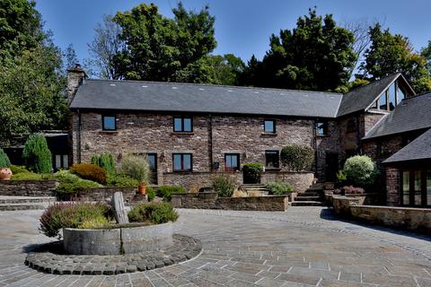 3 bed property, in 2, £300,000