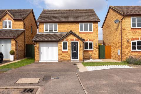 4 bed property, in Nicholls Close, £550,000