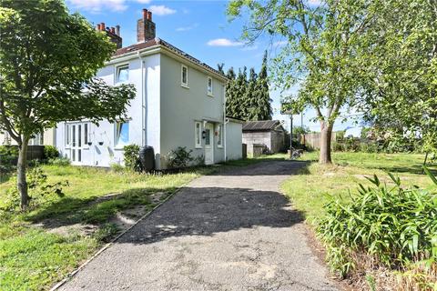 3 bed property, in Cantley Lane, £300,000