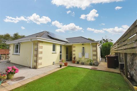 3 bed property, in Chili Road, £364,950