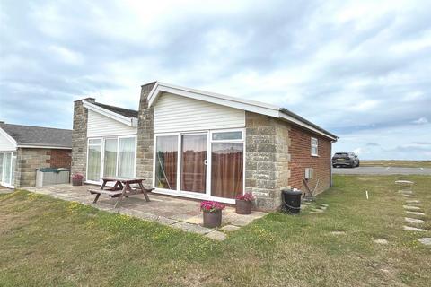 2 bed property, in Monks Lane, £72,500