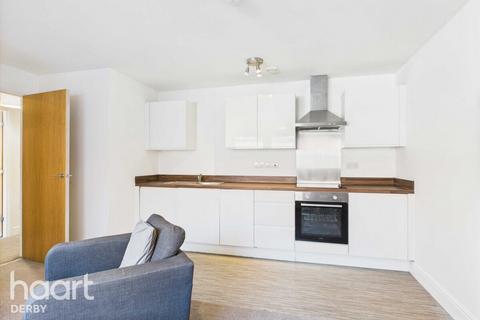 1 bed property, in Friar Gate, £110,000