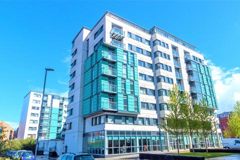 1 bed property, in Manor Mills, £125,000