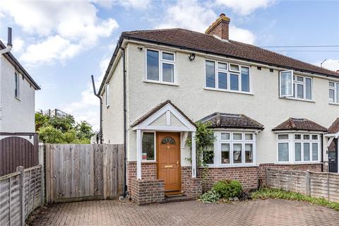 3 bed property, in Grange Road, £535,000