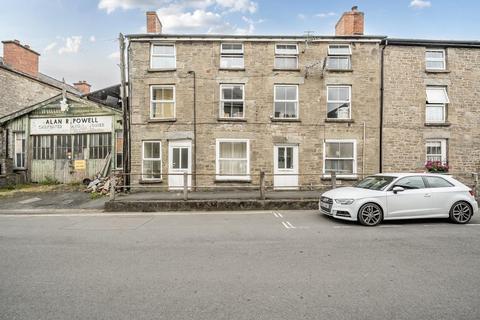 1 bed property, in Hay-On-Wye, £117,000