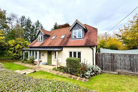 5 bed property, in Yarnells Road, £1,200,000