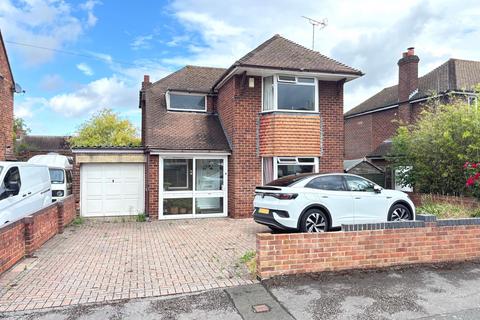 3 bed property, in Lansdown Road, £499,950