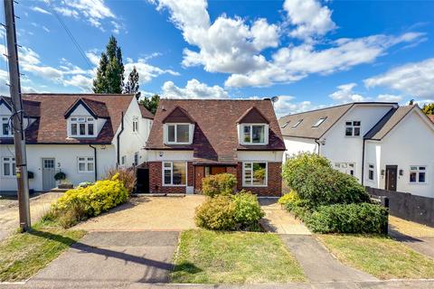 4 bed property, in Mount Drive, £750,000