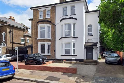 Land, in Sunnyside, £90,000