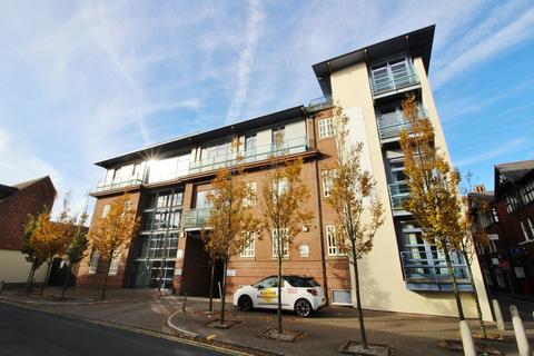 2 bed property, in Post Office Avenue, £125,000
