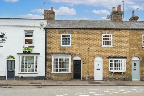 2 bed property, in Church Street, £500,000