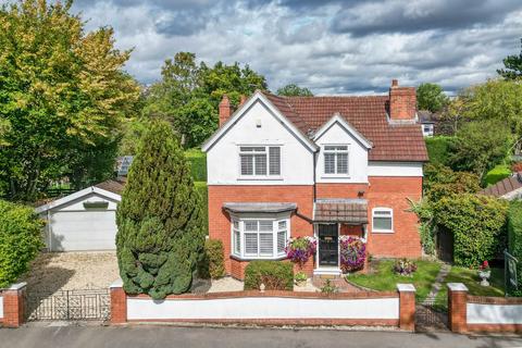 3 bed property, in Selly Wick Road, £750,000