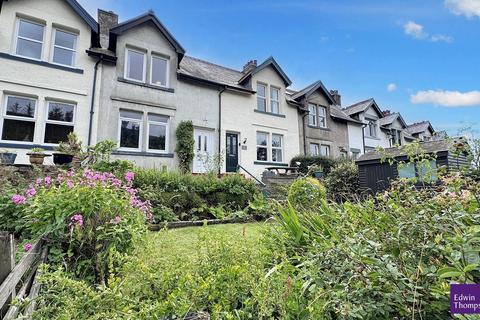 2 bed property, in 9 Glenderamackin Terrace, £325,000