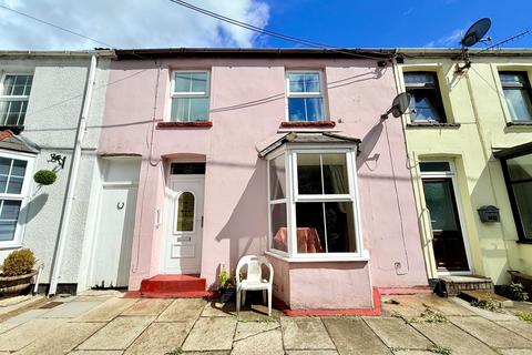 3 bed property, in Station Row, £169,995