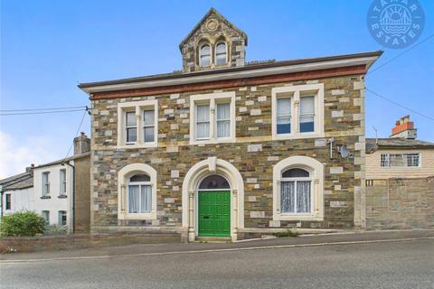 2 bed property, in Wooda Road, £60,000