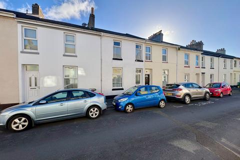 3 bed property, in Babbacombe, £199,950