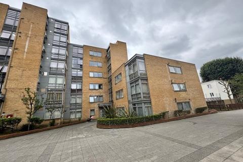 1 bed property, in Flat 1, £280,000