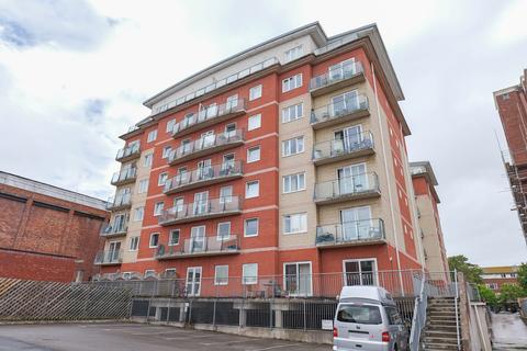 2 bed property, in Lord Street, £115,000