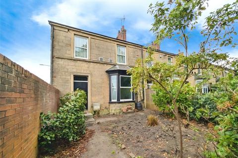3 bed property, in St. Johns Place, £80,000