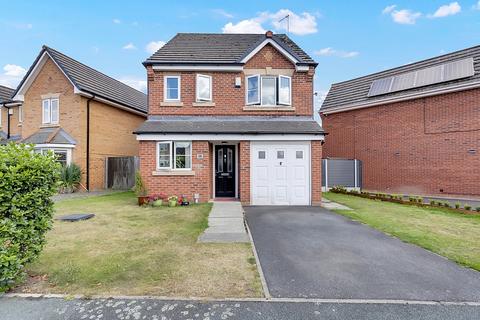 4 bed property, in Quarry Bank Rise, £240,000