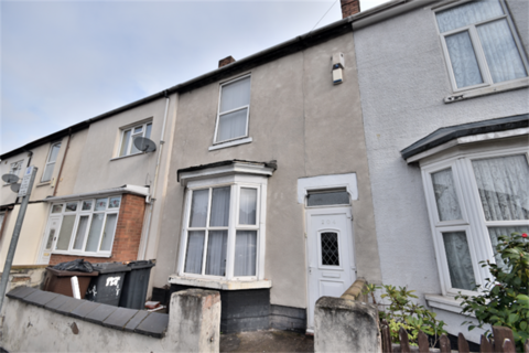 4 bed property, in INVESTMENT OPPORTUNITY!! FOUR BEDROOM HMO, £150,000