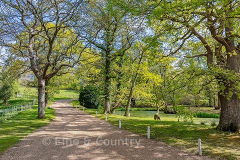 4 bed property, in Danegate, £3,700,000
