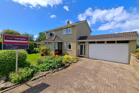 4 bed property, in Ideally situated within peaceful Backwell cul de sac, £630,000
