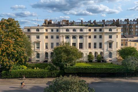 4 bed property, in York Terrace East, £4,500,000