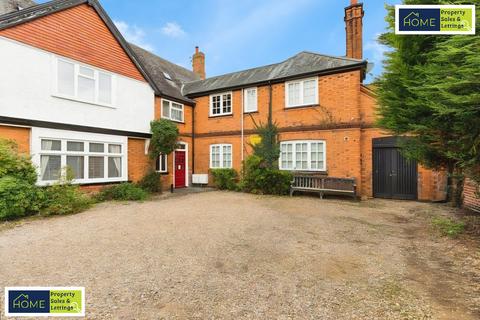 5 bed property, in The Old Woodyard, £1,150,000