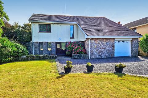 4 bed property, in South Road. Porthcawl CF36, £749,950