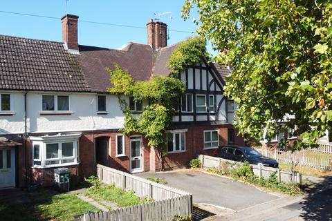 3 bed property, in Narborough Road, £200,000