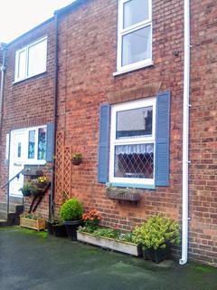 2 bed property, in Newmarket, £109,950