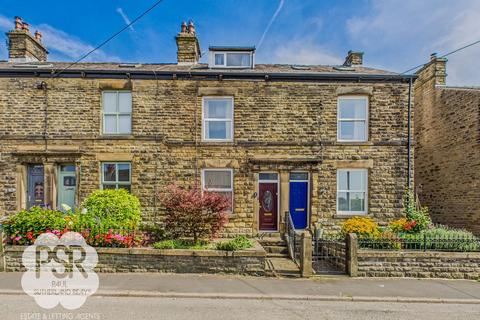 3 bed property, in Hayfield Road, £240,000