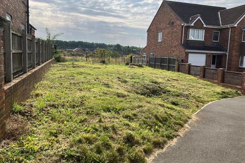 Studio, in Building Plot 3 at Warwick Gardens, £50,000