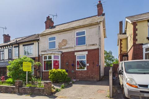 3 bed property, in Stoneyford Road, £170,000