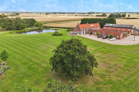 4 bed property, in Gembling, £1,350,000