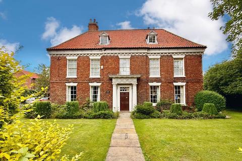 9 bed property, in Newport, £500,000
