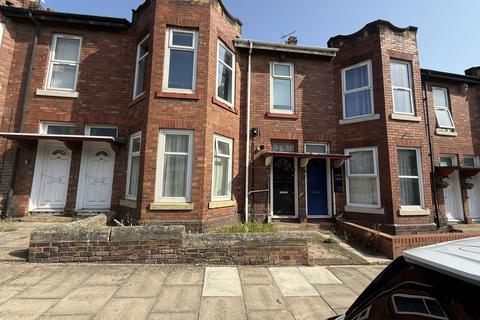 2 bed property, in South Eldon Street, £68,995