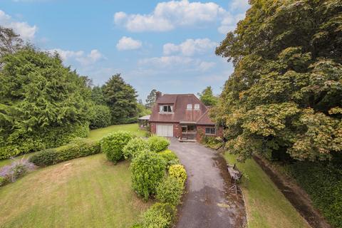 4 bed property, in Melfort Road, £875,000