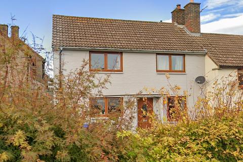 3 bed property, in High Fair, £121,000